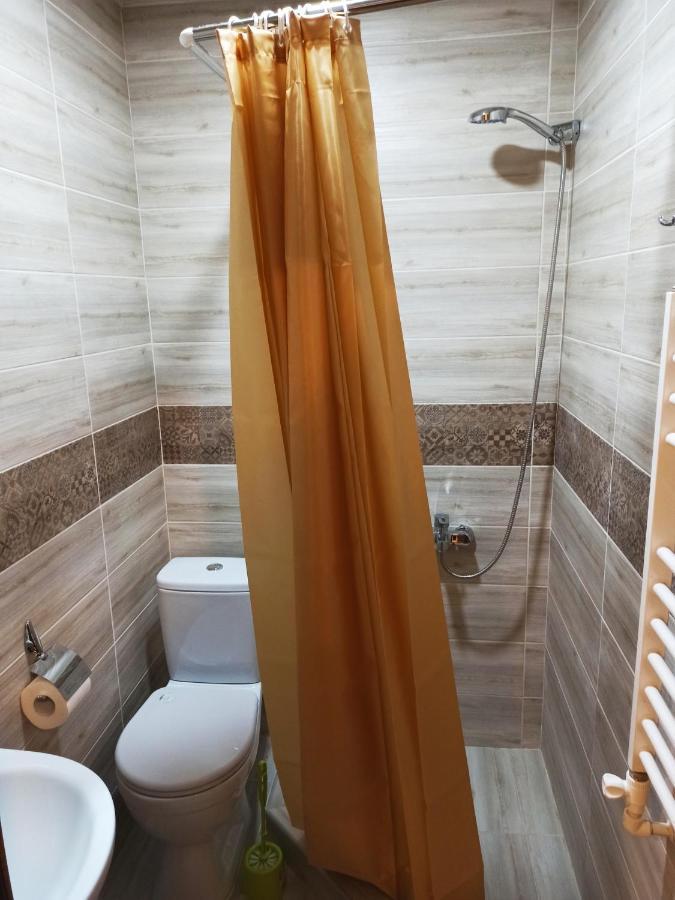 Jermatun Guest House Дилиян Екстериор снимка